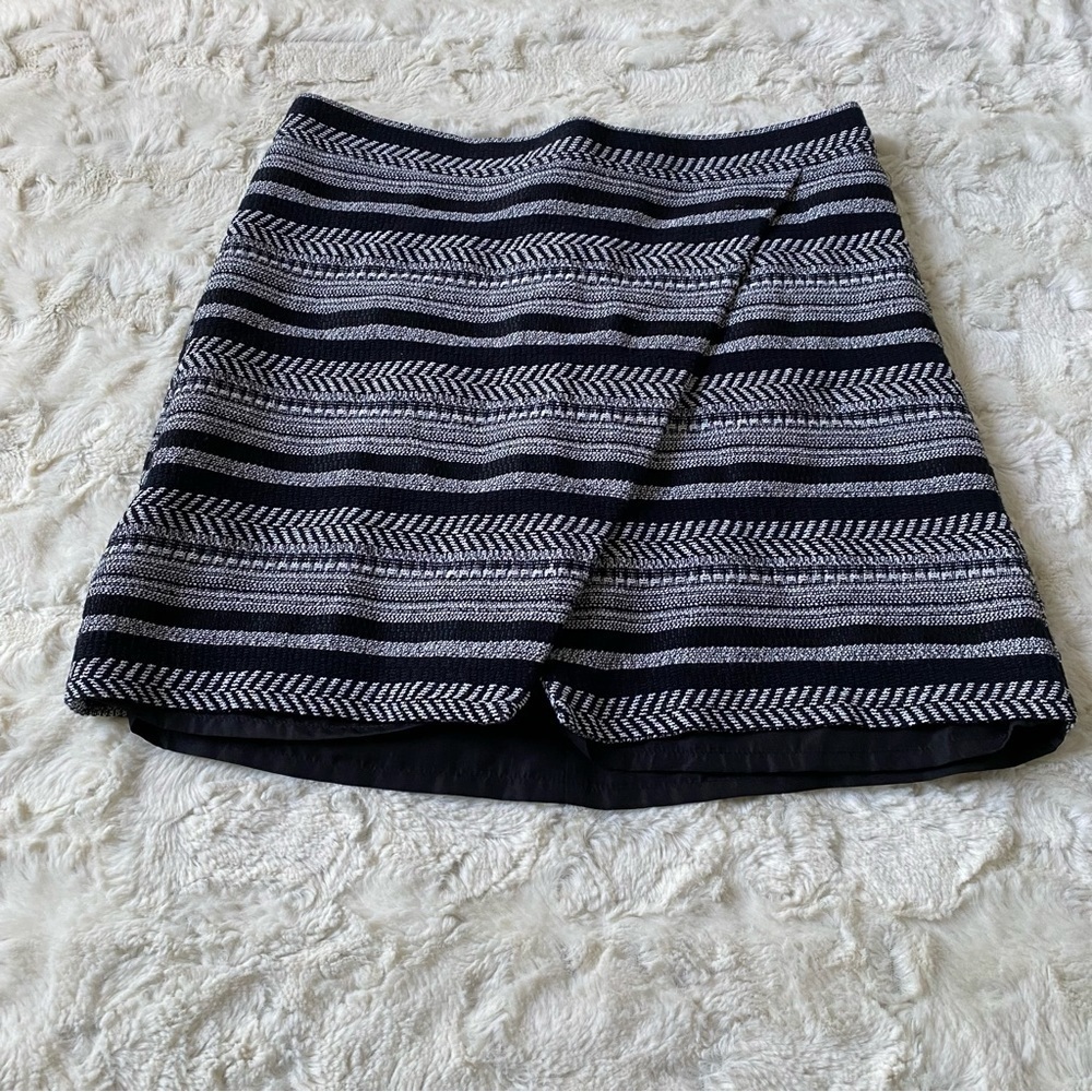 J. Crew Women's Black/White Tweed Faux Wrap Mini Skirt Size 0